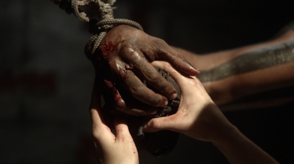 The 100 Season One Episode Seven Contents Under Pressure-166
