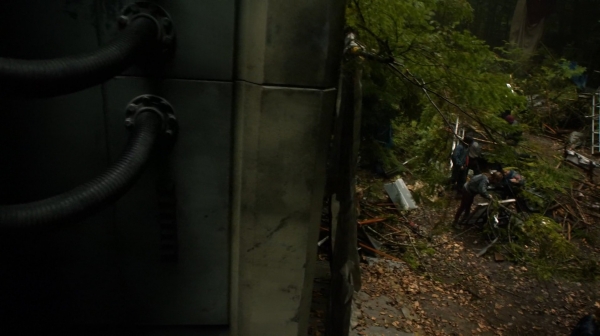 The 100 Season One Episode Seven Contents Under Pressure-82
