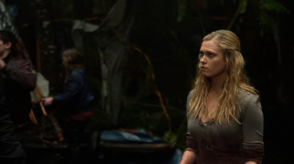 The 100 Season One Episode Seven Contents Under Pressure-74
