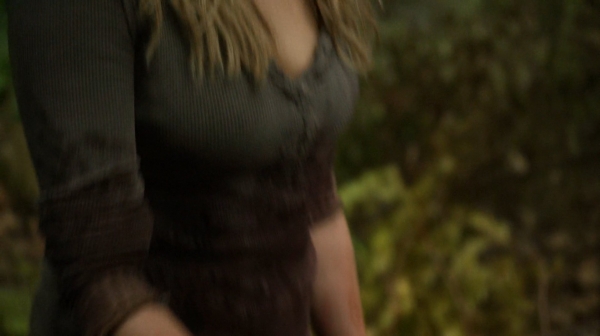 The 100 Season One Episode Seven Contents Under Pressure-69
