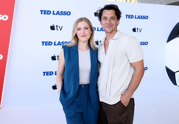 Keywords: The 100 Ted Lasso premiere