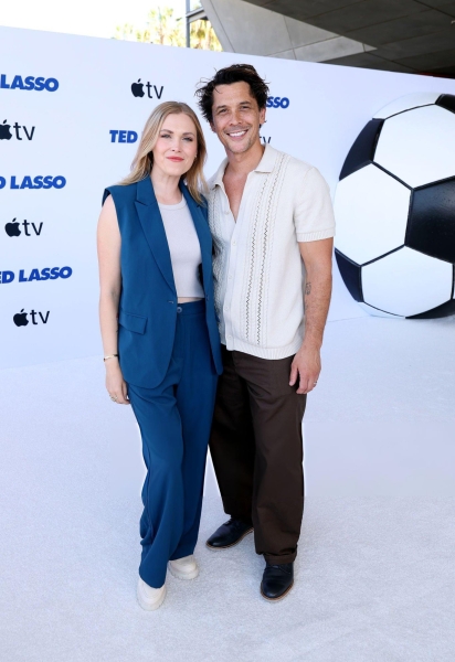 Keywords: The 100 Ted Lasso premiere