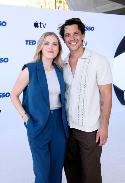 Keywords: The 100 Ted Lasso premiere