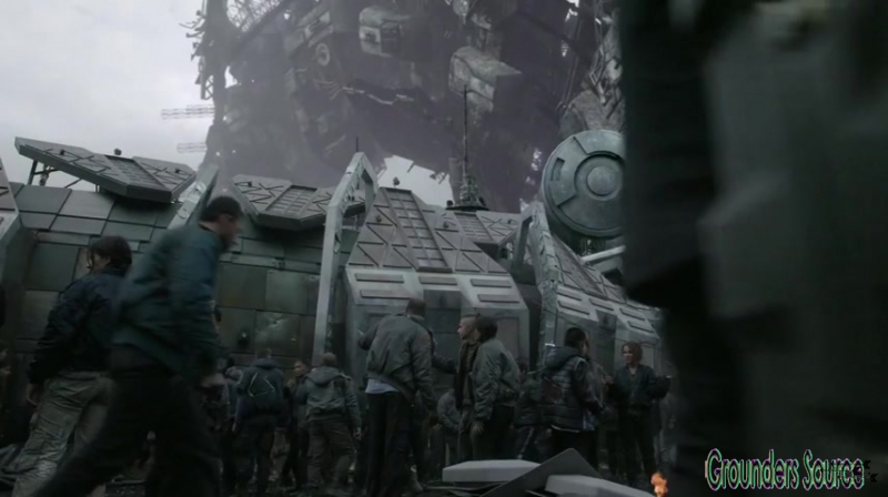 The 100 Arkadia From Wreckage to Salvation iTunes Exclusive-5524
