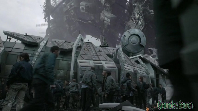 The 100 Arkadia From Wreckage to Salvation iTunes Exclusive-5522
