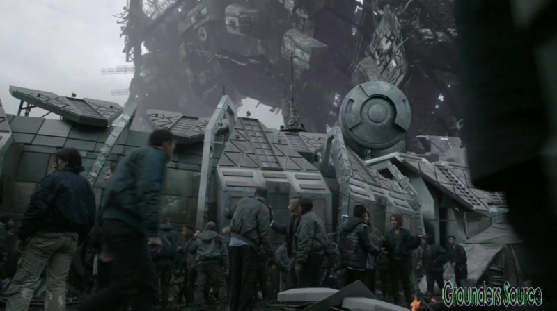 The 100 Arkadia From Wreckage to Salvation iTunes Exclusive-5521
