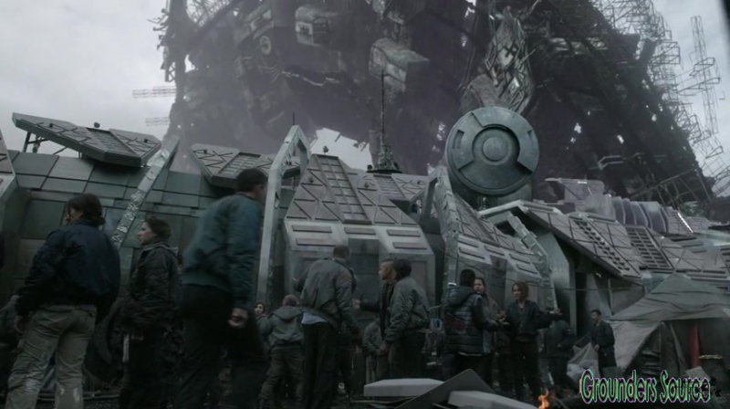 The 100 Arkadia From Wreckage to Salvation iTunes Exclusive-5516
