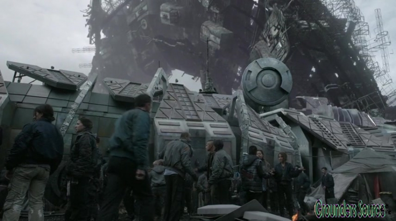 The 100 Arkadia From Wreckage to Salvation iTunes Exclusive-5514
