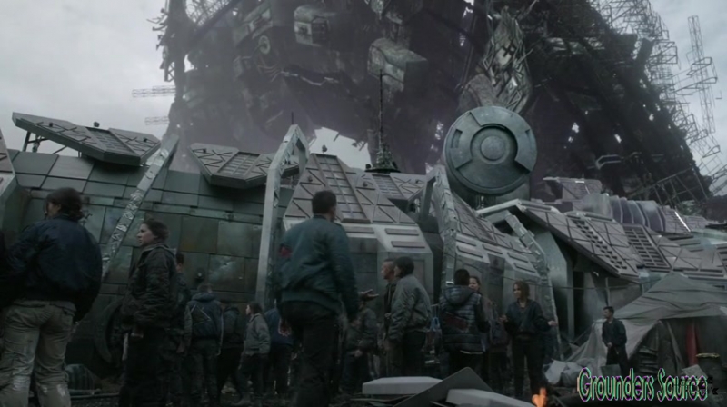 The 100 Arkadia From Wreckage to Salvation iTunes Exclusive-5503
