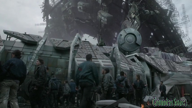 The 100 Arkadia From Wreckage to Salvation iTunes Exclusive-5499
