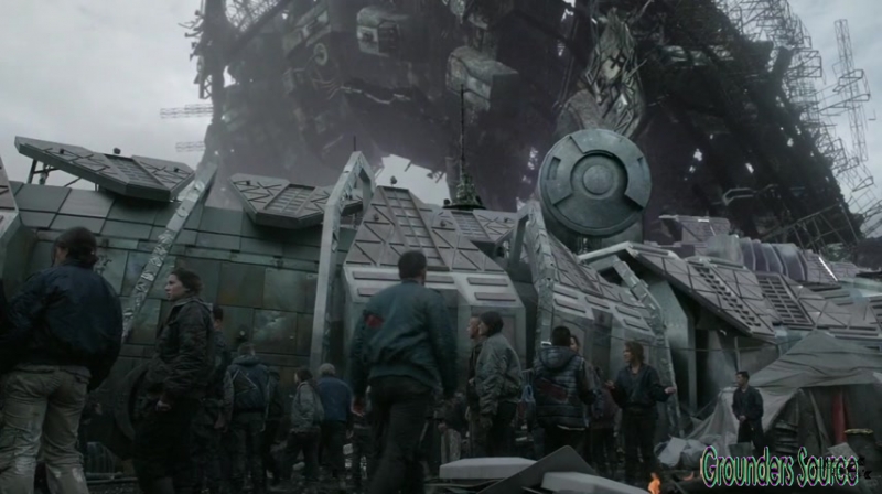 The 100 Arkadia From Wreckage to Salvation iTunes Exclusive-5498
