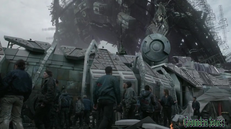 The 100 Arkadia From Wreckage to Salvation iTunes Exclusive-5497
