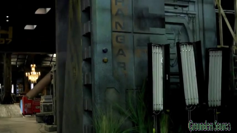 The 100 Arkadia From Wreckage to Salvation iTunes Exclusive-3018
