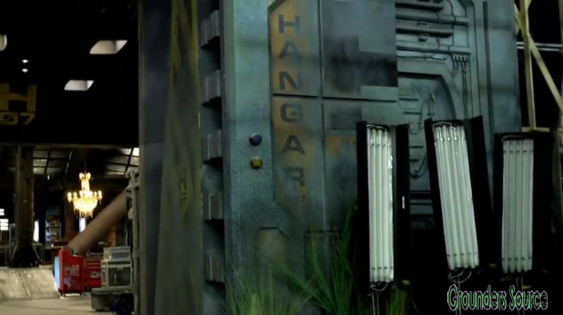 The 100 Arkadia From Wreckage to Salvation iTunes Exclusive-3009
