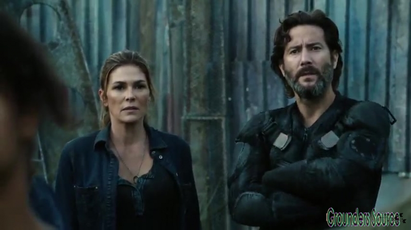 The 100 Arkadia From Wreckage to Salvation iTunes Exclusive-683
