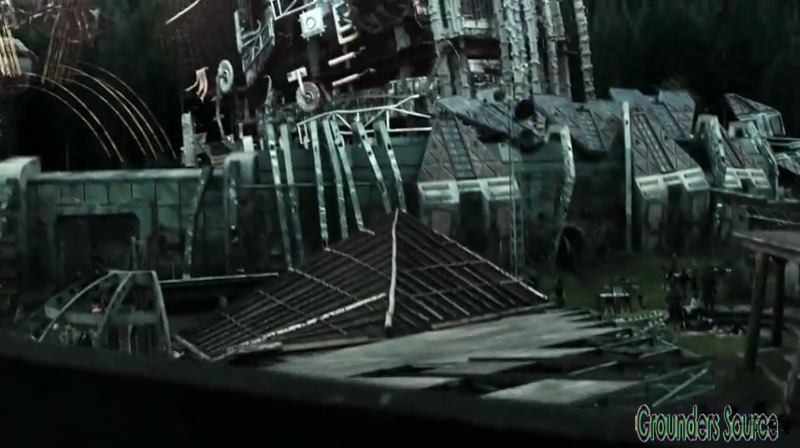 The 100 Arkadia From Wreckage to Salvation iTunes Exclusive-542
