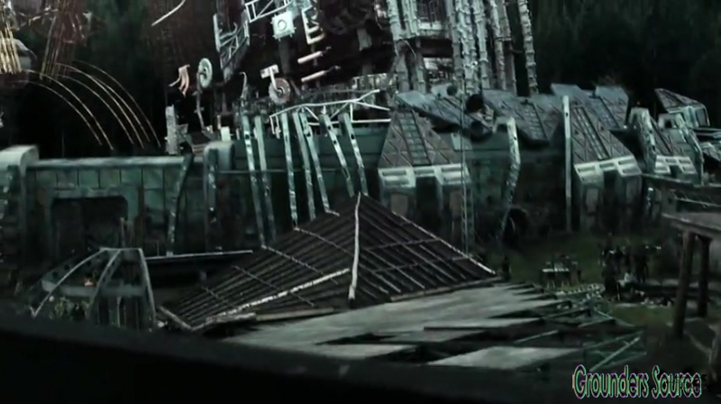 The 100 Arkadia From Wreckage to Salvation iTunes Exclusive-541
