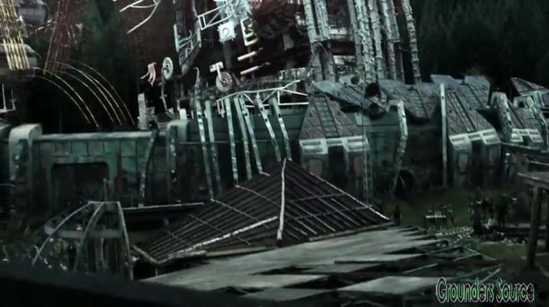 The 100 Arkadia From Wreckage to Salvation iTunes Exclusive-537
