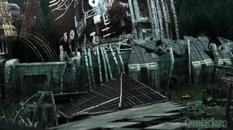 The 100 Arkadia From Wreckage to Salvation iTunes Exclusive-532

