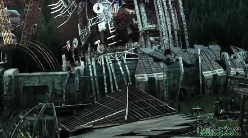 The 100 Arkadia From Wreckage to Salvation iTunes Exclusive-528
