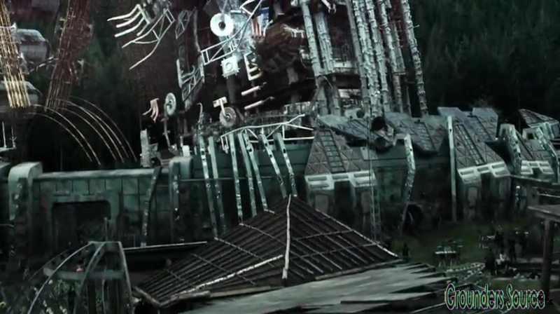 The 100 Arkadia From Wreckage to Salvation iTunes Exclusive-526
