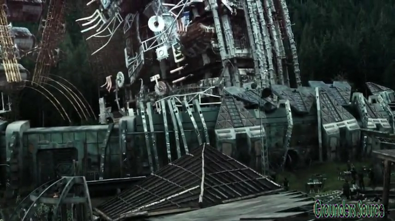The 100 Arkadia From Wreckage to Salvation iTunes Exclusive-520
