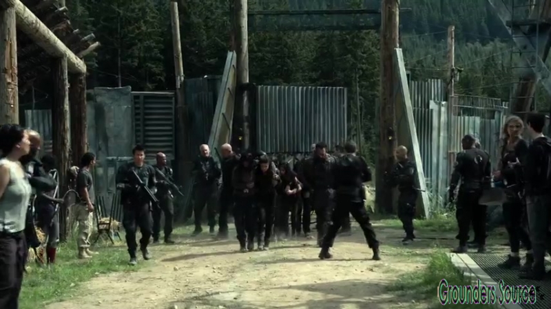 The 100 Arkadia From Wreckage to Salvation iTunes Exclusive-503
