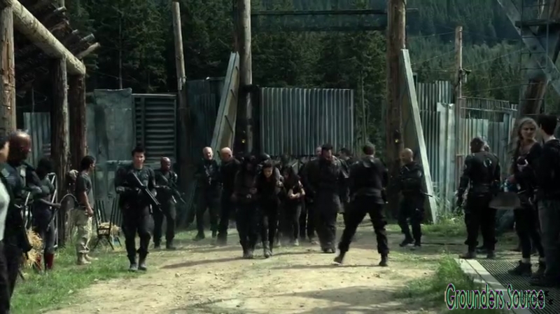 The 100 Arkadia From Wreckage to Salvation iTunes Exclusive-499
