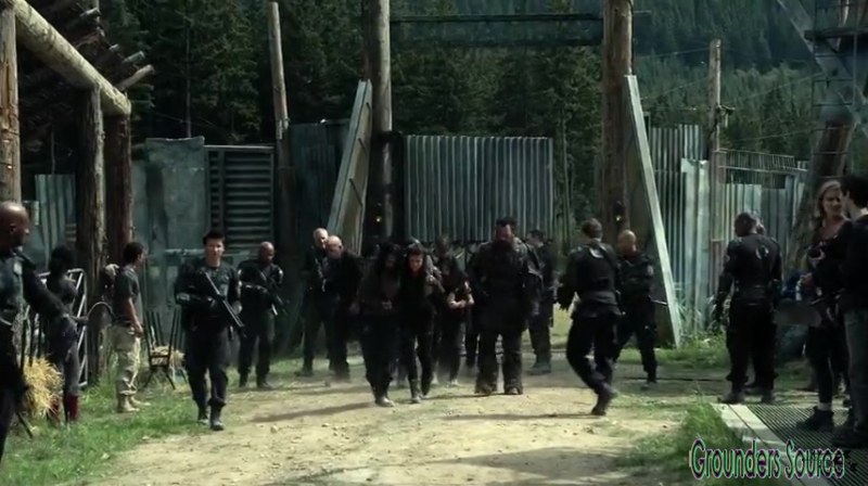The 100 Arkadia From Wreckage to Salvation iTunes Exclusive-493
