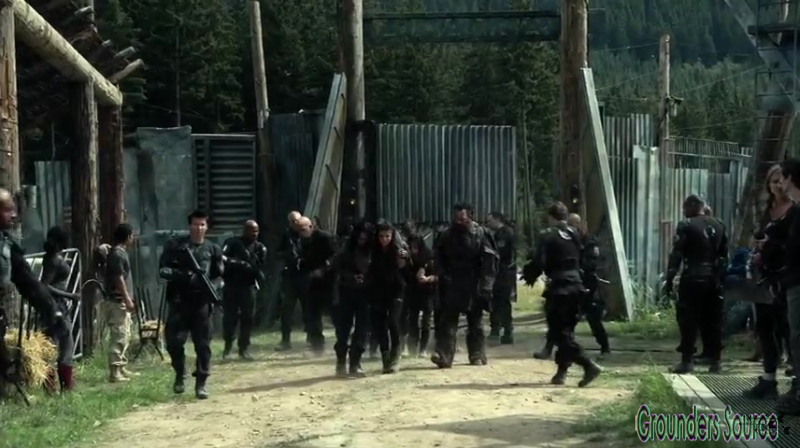 The 100 Arkadia From Wreckage to Salvation iTunes Exclusive-489

