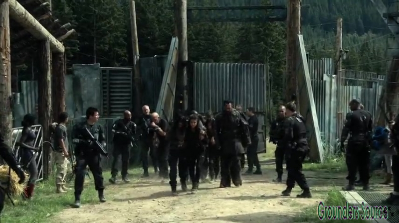 The 100 Arkadia From Wreckage to Salvation iTunes Exclusive-479
