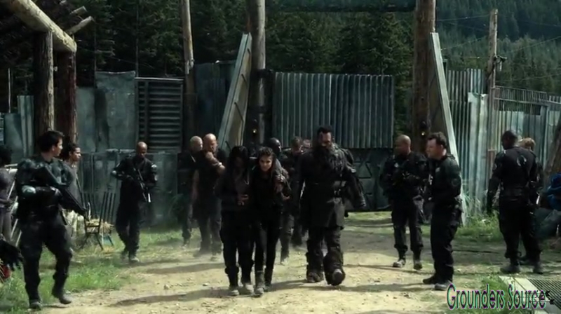 The 100 Arkadia From Wreckage to Salvation iTunes Exclusive-443
