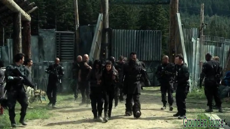 The 100 Arkadia From Wreckage to Salvation iTunes Exclusive-442
