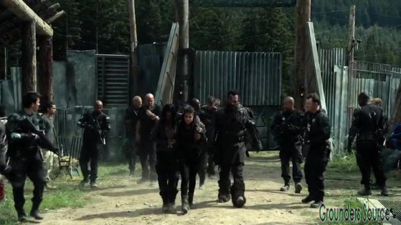 The 100 Arkadia From Wreckage to Salvation iTunes Exclusive-441
