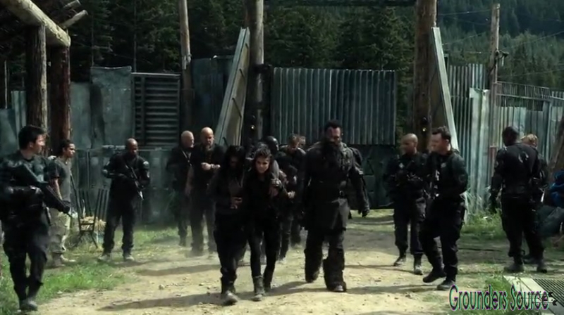 The 100 Arkadia From Wreckage to Salvation iTunes Exclusive-437

