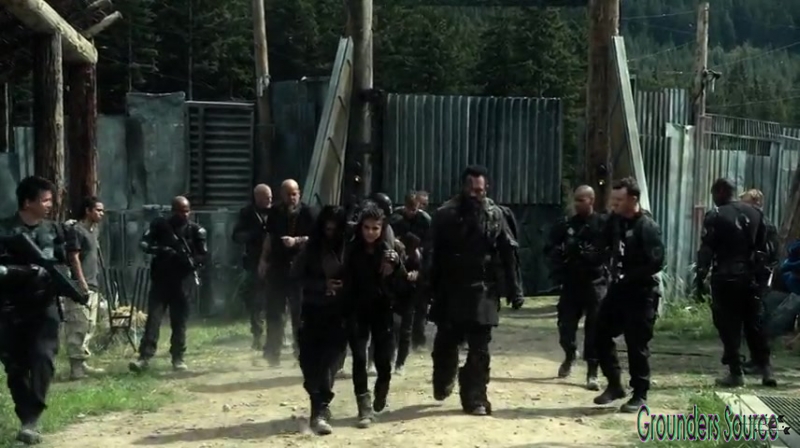 The 100 Arkadia From Wreckage to Salvation iTunes Exclusive-435
