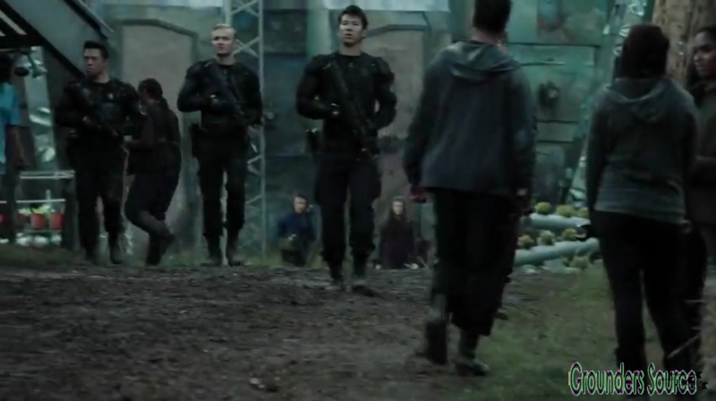 The 100 Arkadia From Wreckage to Salvation iTunes Exclusive-380

