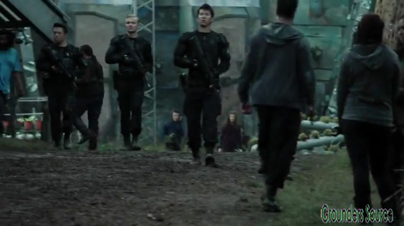The 100 Arkadia From Wreckage to Salvation iTunes Exclusive-378
