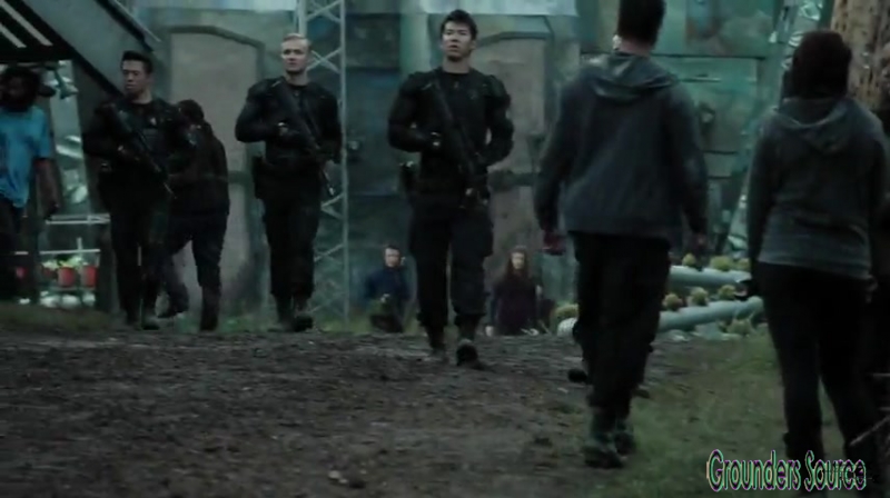 The 100 Arkadia From Wreckage to Salvation iTunes Exclusive-377
