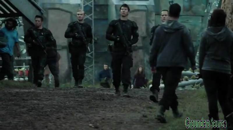 The 100 Arkadia From Wreckage to Salvation iTunes Exclusive-373
