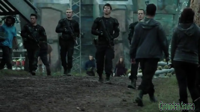 The 100 Arkadia From Wreckage to Salvation iTunes Exclusive-372
