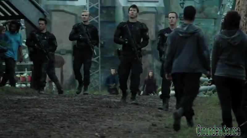 The 100 Arkadia From Wreckage to Salvation iTunes Exclusive-370
