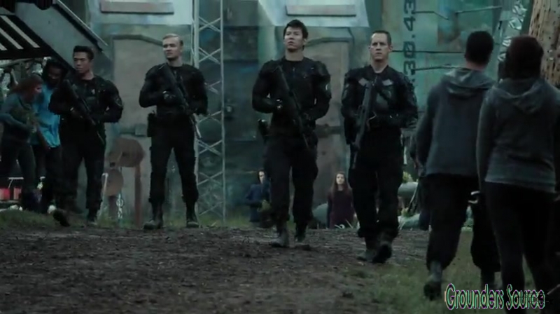 The 100 Arkadia From Wreckage to Salvation iTunes Exclusive-358
