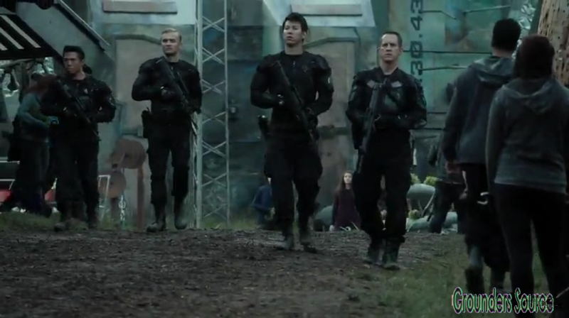 The 100 Arkadia From Wreckage to Salvation iTunes Exclusive-352
