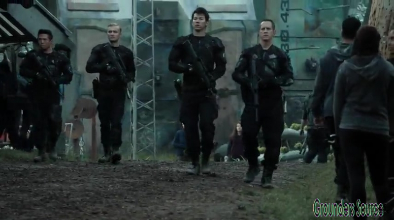 The 100 Arkadia From Wreckage to Salvation iTunes Exclusive-347
