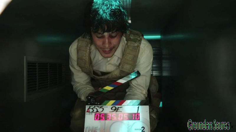 The 100 Gag Reel Captures Season Two DVD Extras-655
