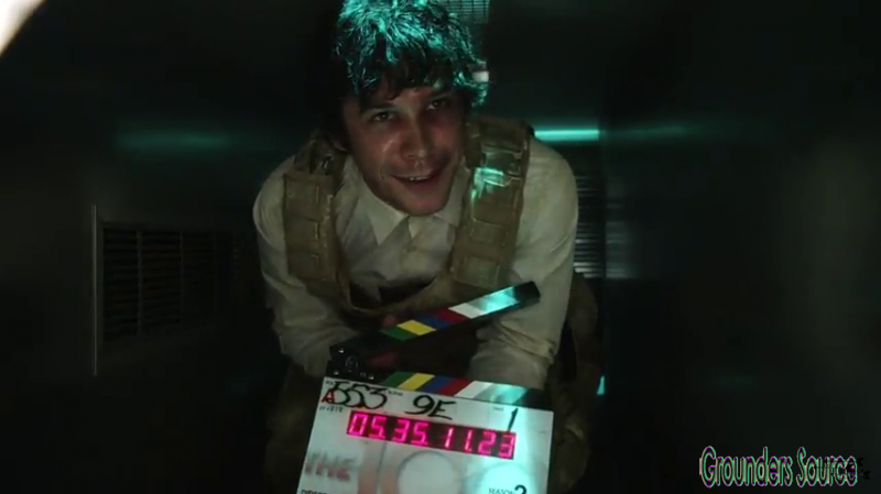 The 100 Gag Reel Captures Season Two DVD Extras-636
