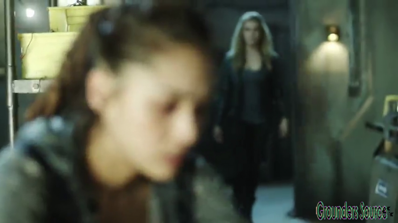 The 100 Gag Reel Captures Season Two DVD Extras-621
