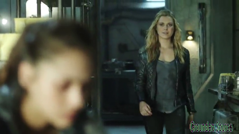 The 100 Gag Reel Captures Season Two DVD Extras-617
