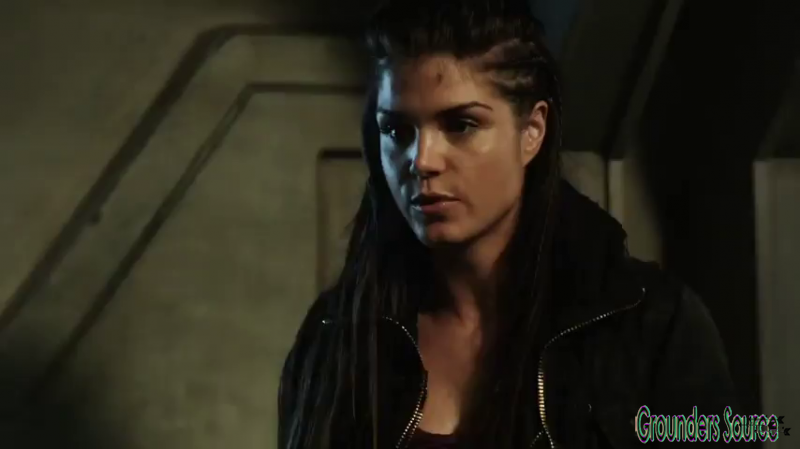 The 100 Gag Reel Captures Season Two DVD Extras-554
